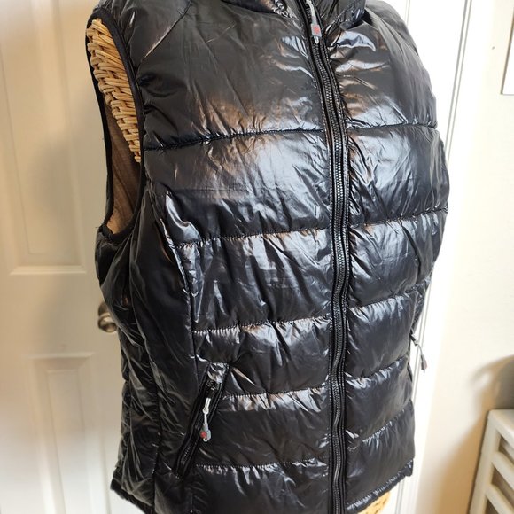 Tangerine Hooded Puffer Vest - Picture 5 of 6